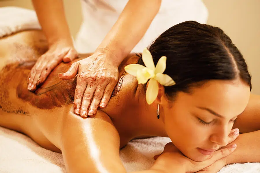 Pachet Impachetare cu ciocolata si Liposauna, tratament facial cu masca cu ciocolata